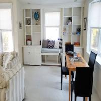 images/gallery/Madison-ct-beach-house-rental-4.jpg